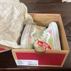 NWT pastel rainbow high top vans sz 6